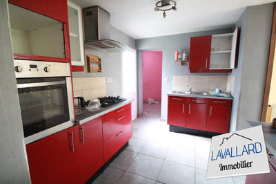 Maison - 148 m² - 5 pièces