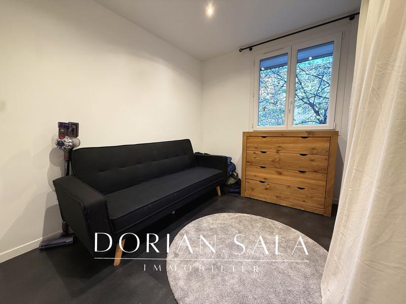 Appartement - 49 m² - 3 pièces