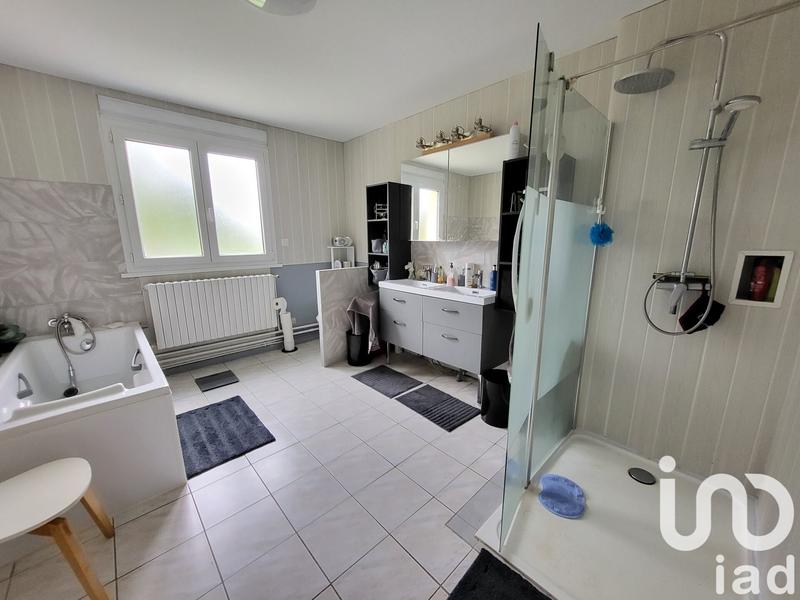 Maison - 276 m² - 8 pièces