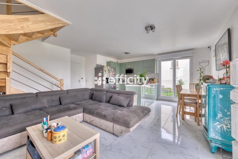 Maison - 82 m² - 4 pièces