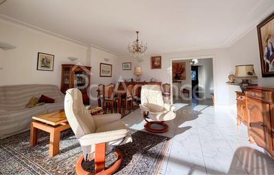 Appartement - 134 m² - 5 pièces