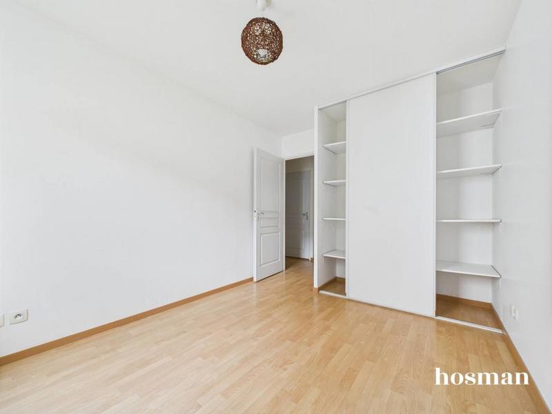 Appartement - 77 m² - 3 pièces