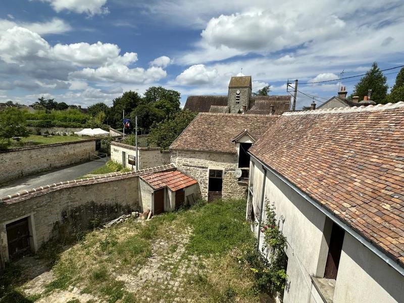 Propriété - 385 m² - 10 pièces