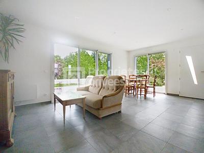 Maison - 71 m² - 3 pièces