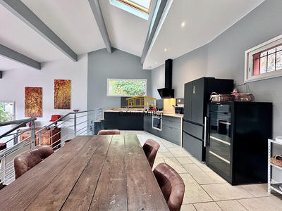 Maison - 165 m² - 5 pièces