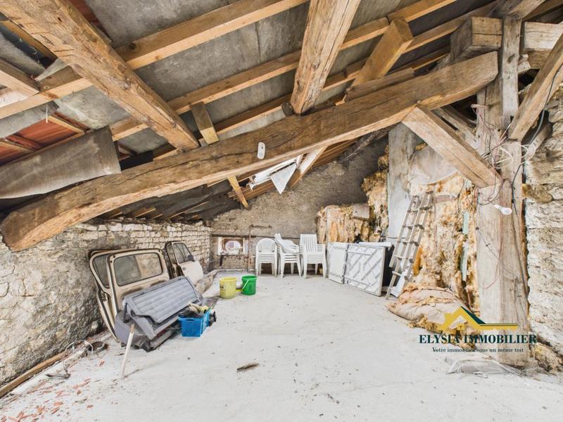 Maison - 231 m² - 2 pièces