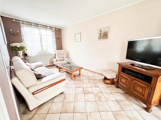 Maison traditionnelle - 130 m² - 6 pièces