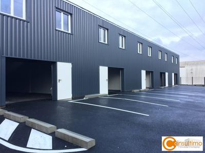 Local d'activité / Entrepôt - 120 m²