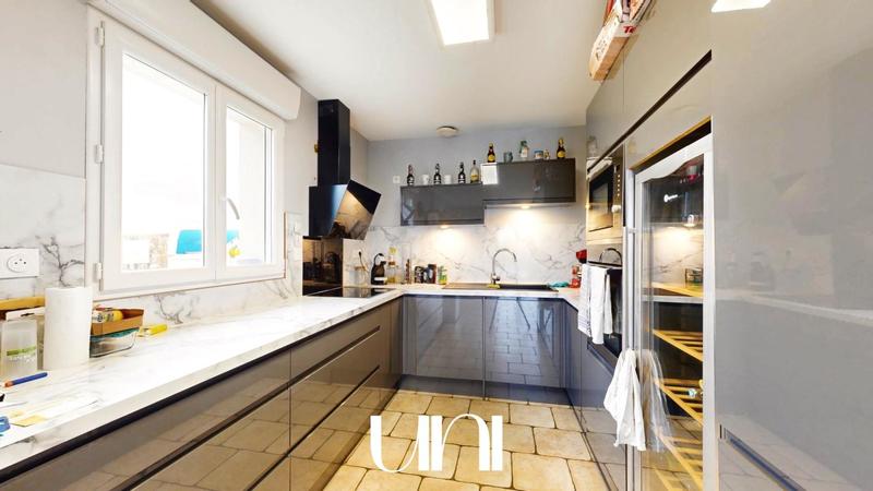 Maison - 130 m² - 6 pièces