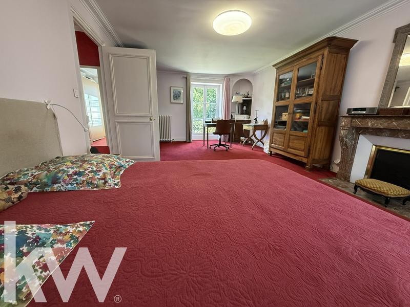 Maison ancienne - 246 m² - 7 pièces