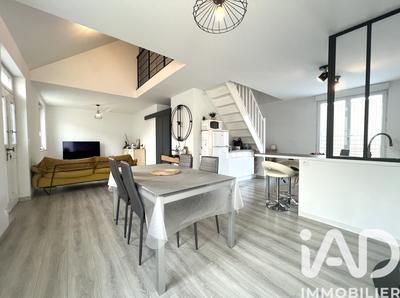 Maison - 76 m² - 4 pièces