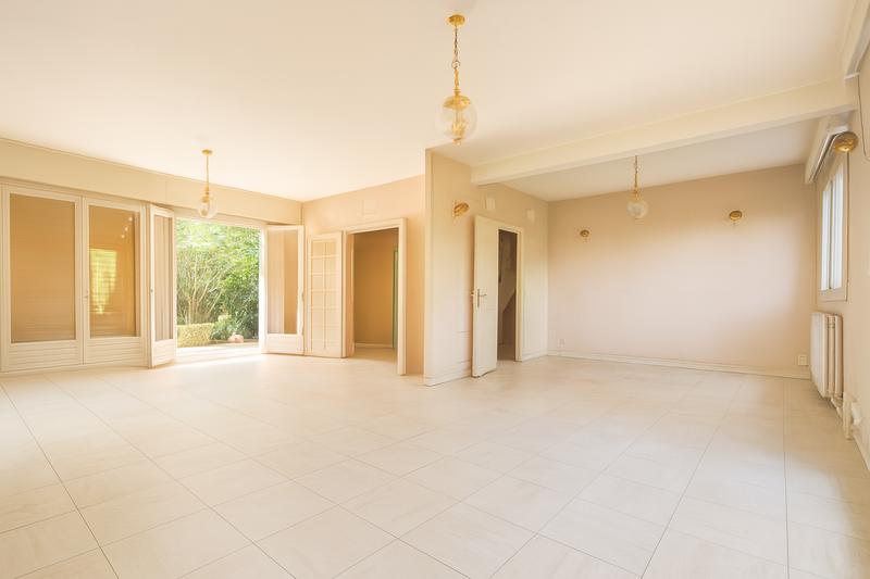 Maison - 167 m² - 8 pièces