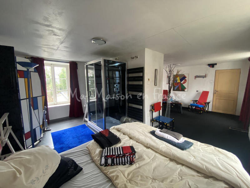 Maison - 500 m² - 15 pièces