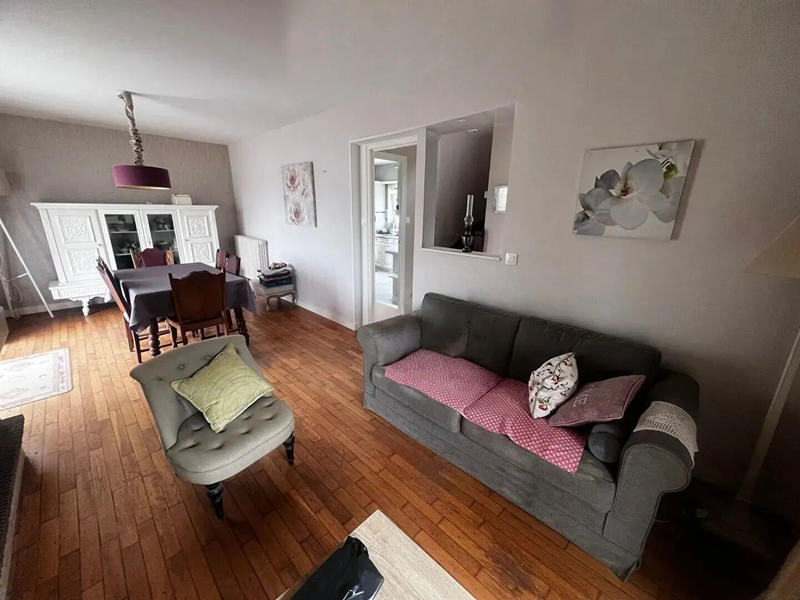 Maison - 89 m² - 5 pièces