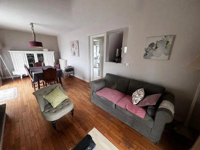 Maison - 89 m² - 5 pièces