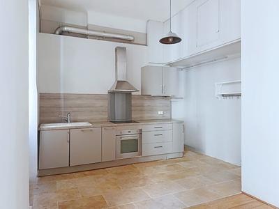 Appartement - 110 m² - 4 pièces