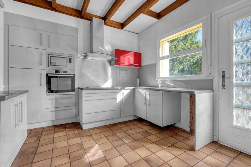 Maison - 185 m² - 5 pièces