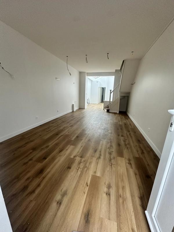 Appartement - 80 m² - 4 pièces