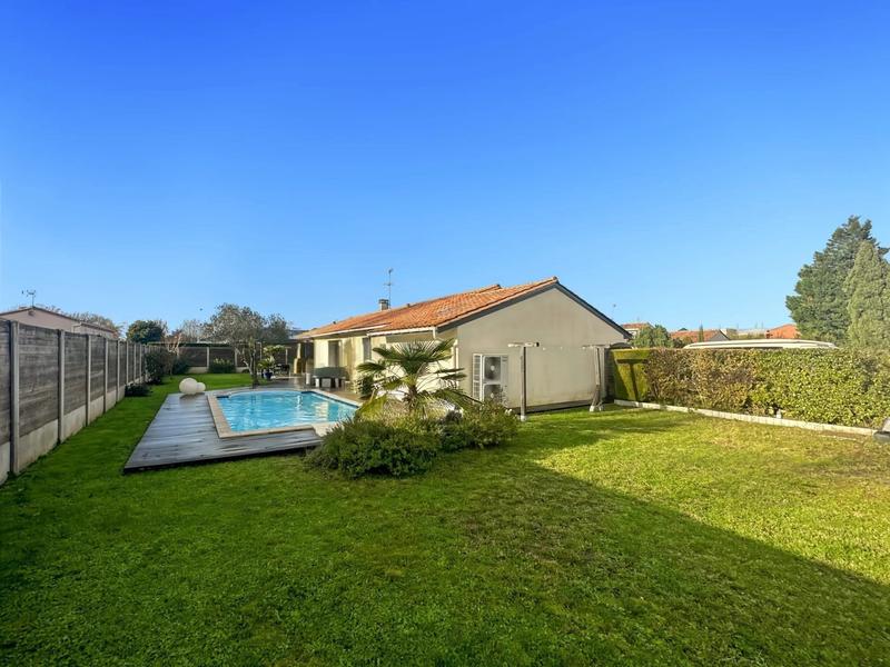 Maison - 120 m² - 6 pièces