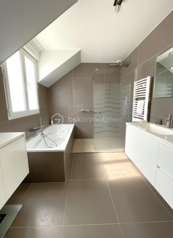 Maison - 114 m² - 5 pièces