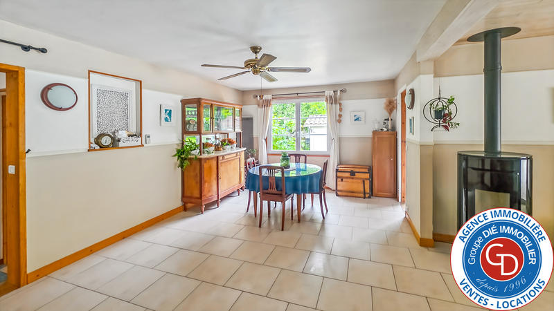 Maison - 129 m² - 6 pièces