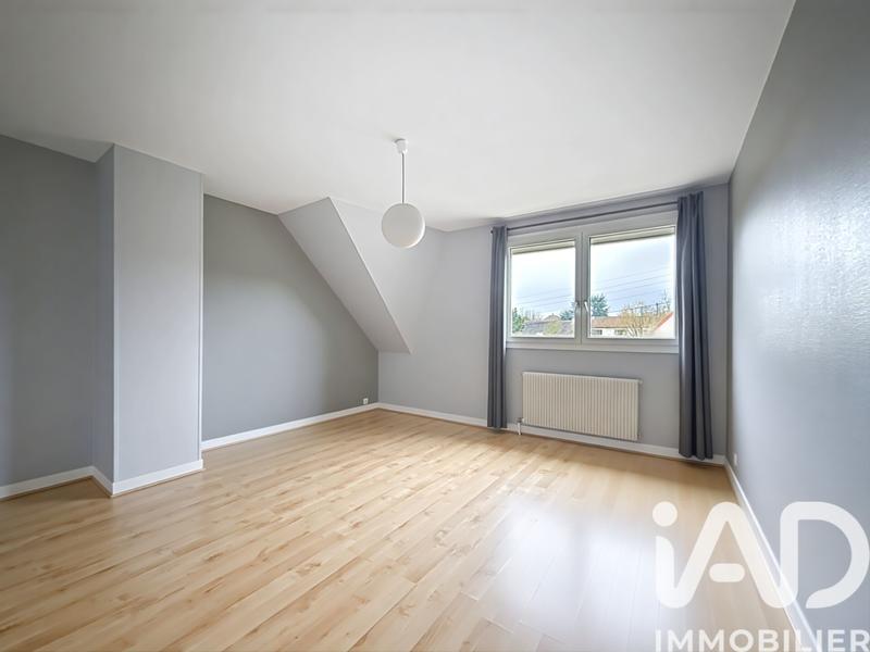 Maison - 139 m² - 5 pièces