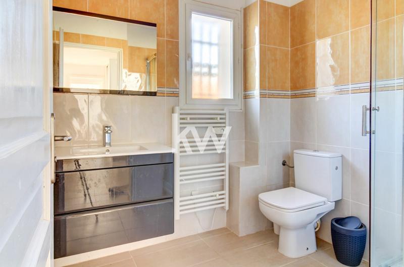 Maison - 158 m² - 6 pièces