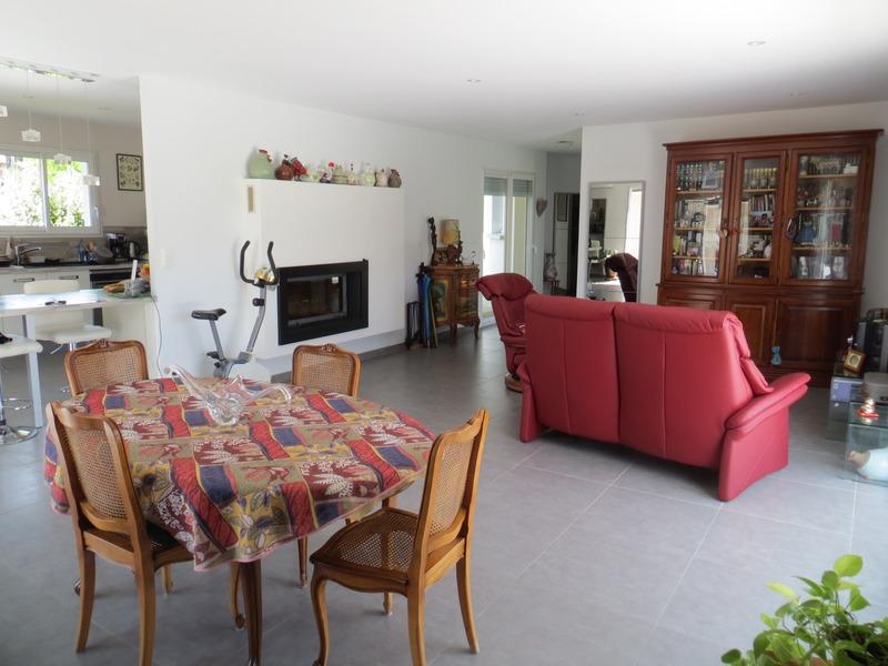 Maison - 122 m² - 4 pièces