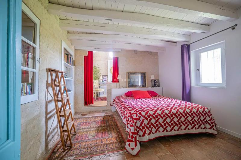 Maison - 214 m² - 10 pièces