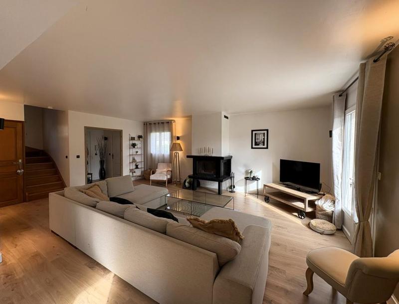 Maison ancienne - 170 m² - 7 pièces