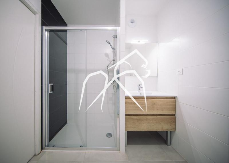 Appartement ancien - 58 m² - 3 pièces