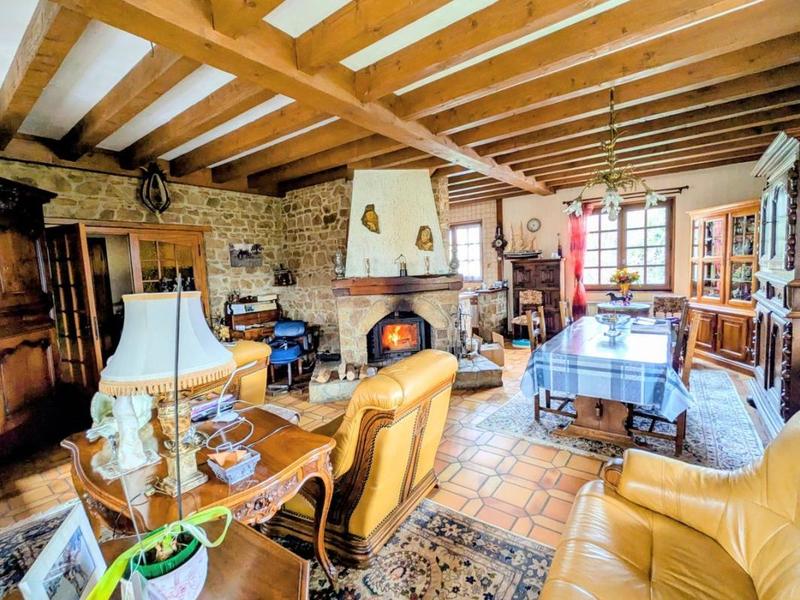 Villa - 127 m² - 6 pièces