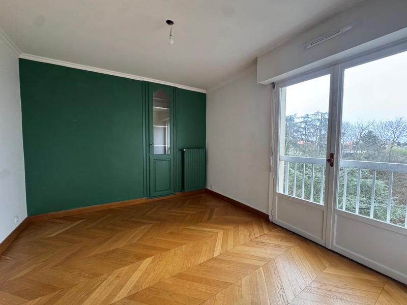 Appartement - 112 m² - 3 pièces