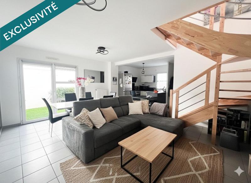 Maison - 90 m² - 6 pièces