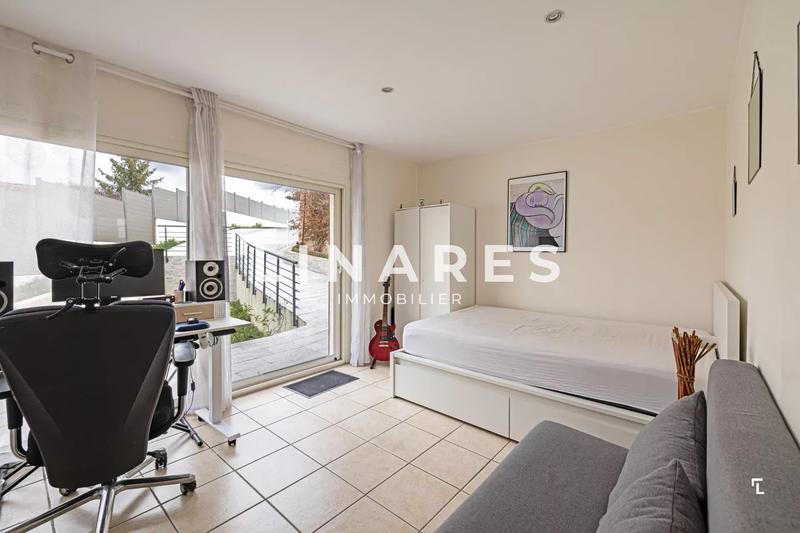 Maison - 155 m² - 6 pièces