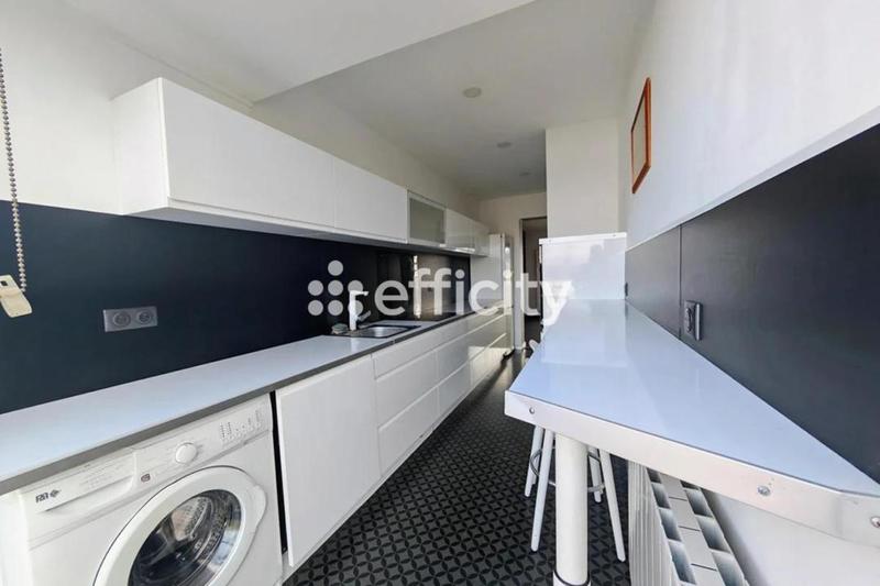 Appartement - 92 m² - 4 pièces