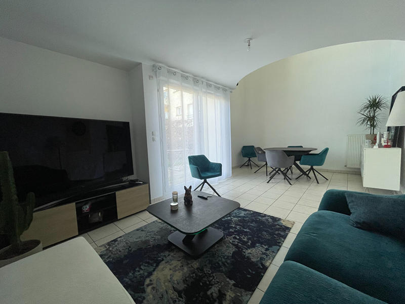 Maison - 98 m² - 5 pièces