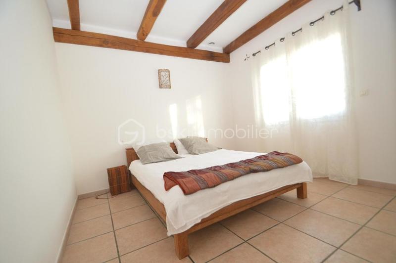 Villa - 180 m² - 5 pièces