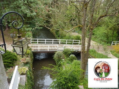 Appartement - 600 m² - 20 pièces