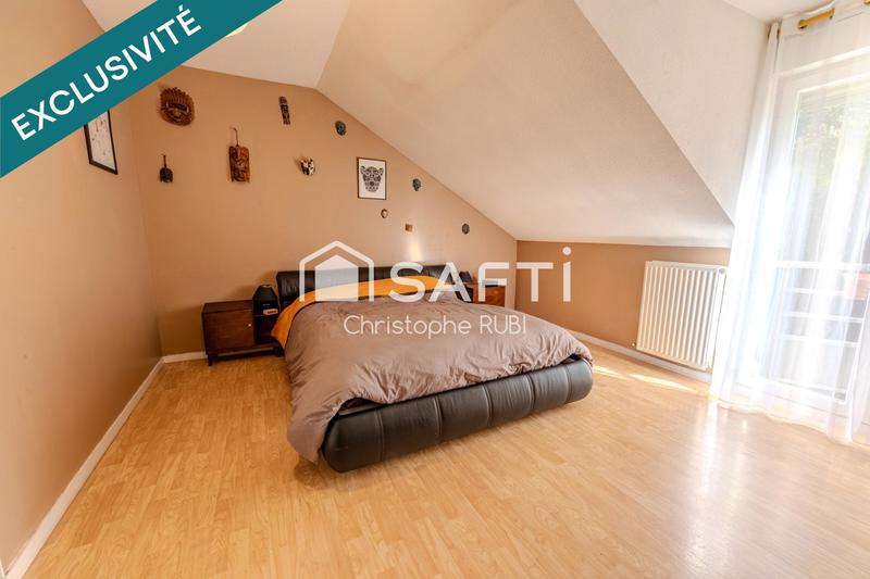 Maison - 104 m² - 5 pièces