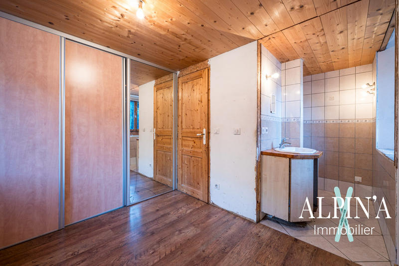 Maison - 99 m² - 2 pièces