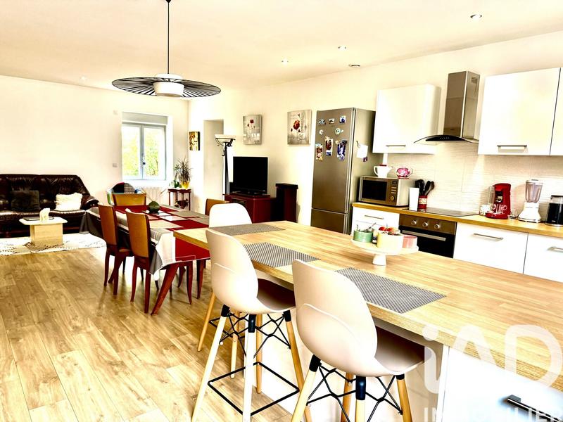 Appartement - 94 m² - 4 pièces