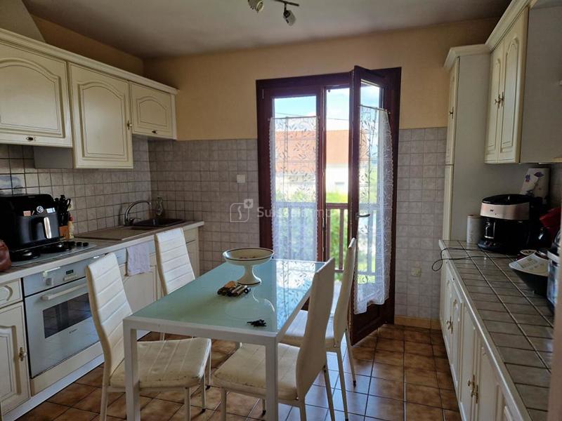 Maison - 100 m² - 6 pièces