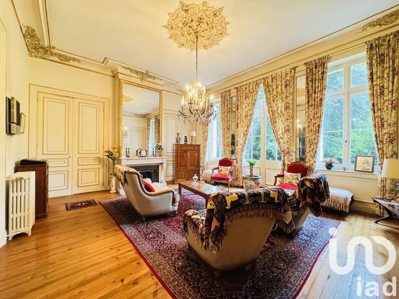 Château - 342 m² - 8 pièces
