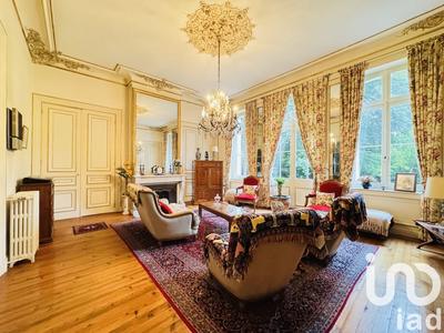Château - 342 m² - 8 pièces