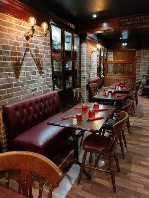 Fonds de commerce - Hôtellerie / Restauration - 450 m²