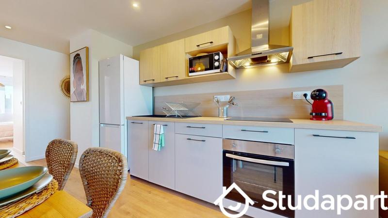 Chambre - 12 m² - 1 pièce