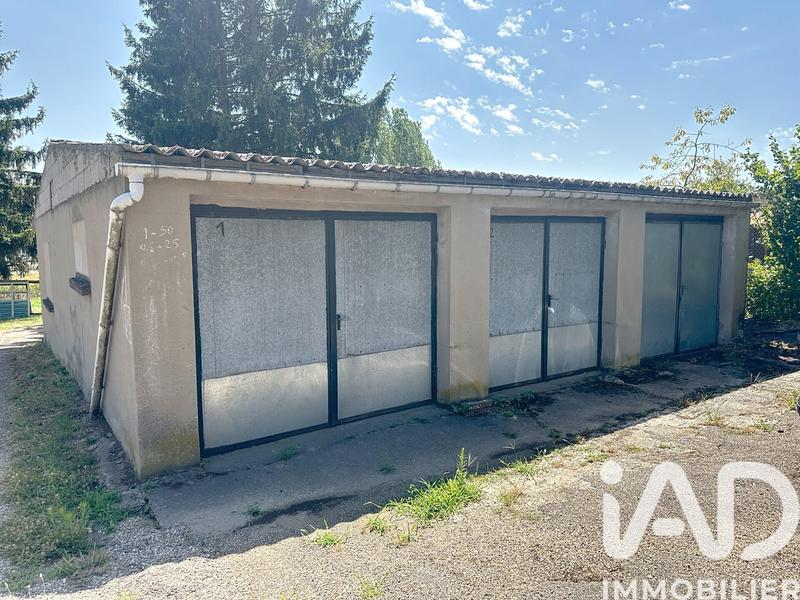 Maison - 235 m² - 12 pièces