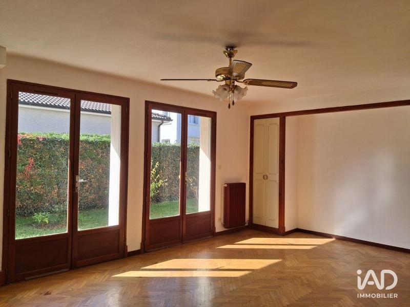 Maison - 207 m² - 6 pièces