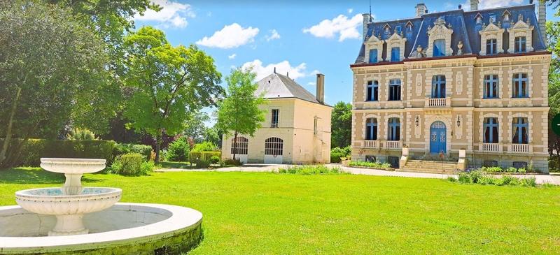 Manoir - 1 600 m² - 50 pièces